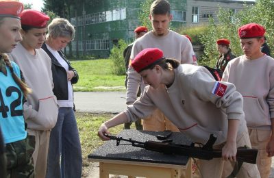 Юнармейцы из трёх районов области и города Бердск стали участниками военно-патриотической эстафеты «Сила, Слава и Доблесть России!»