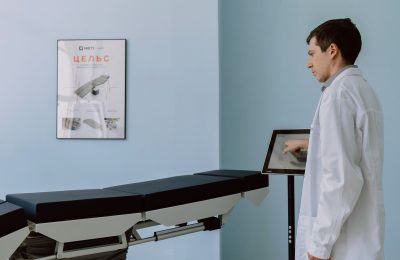 Отечественный хирургический стол «Цельс-А» с семью режимами работы создали в НГТУ НЭТИ