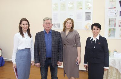 В рамках рабочего визита в район село Кайлы посетила депутат Законодательного Собрания Новосибирской области Елена Тырина