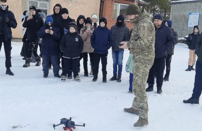 О работе беспилотников рассказывают школьникам Мошковского района
