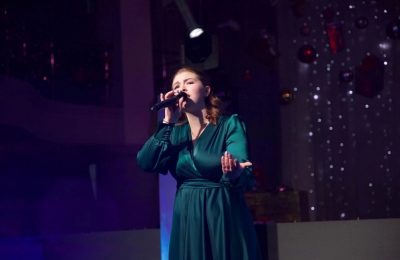 Мошковчанка вышла в финал V юбилейного регионального музыкального конкурса «Универвидение — 2025» в НСО