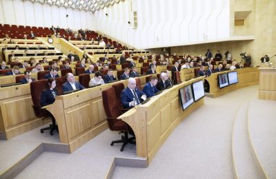 Сессия Заксобрания рассмотрела вопрос об изменении схемы одномандатных округов для проведения выборов депутатов регионального парламента