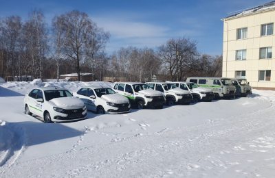 11 санитарных автомобилей получила Мошковская ЦРБ