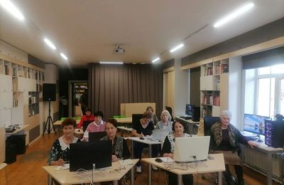 Ветераны Мошковского района прошли уникальную программу обучения основам компьютерной грамотности