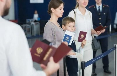 Сегодня начали действовать новые правила пересечения государственной границы Российской Федерации несовершеннолетними россиянами