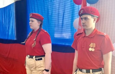 В школах Мошковского района стартовала акция «Часовой у Знамени Победы»