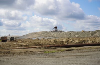 Земснаряды и беспилотники: Новосибирская область полностью обеспечена собственным строительным песком без вреда для экологии