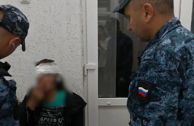 Судебный пристав спас пострадавшую в ДТП в центре Новосибирска